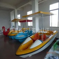 Unicorn-Themed Electric Pedal Boat with Sunshade Multiplayer Waterplay Crafts Equipment for Amusement & Entertainment